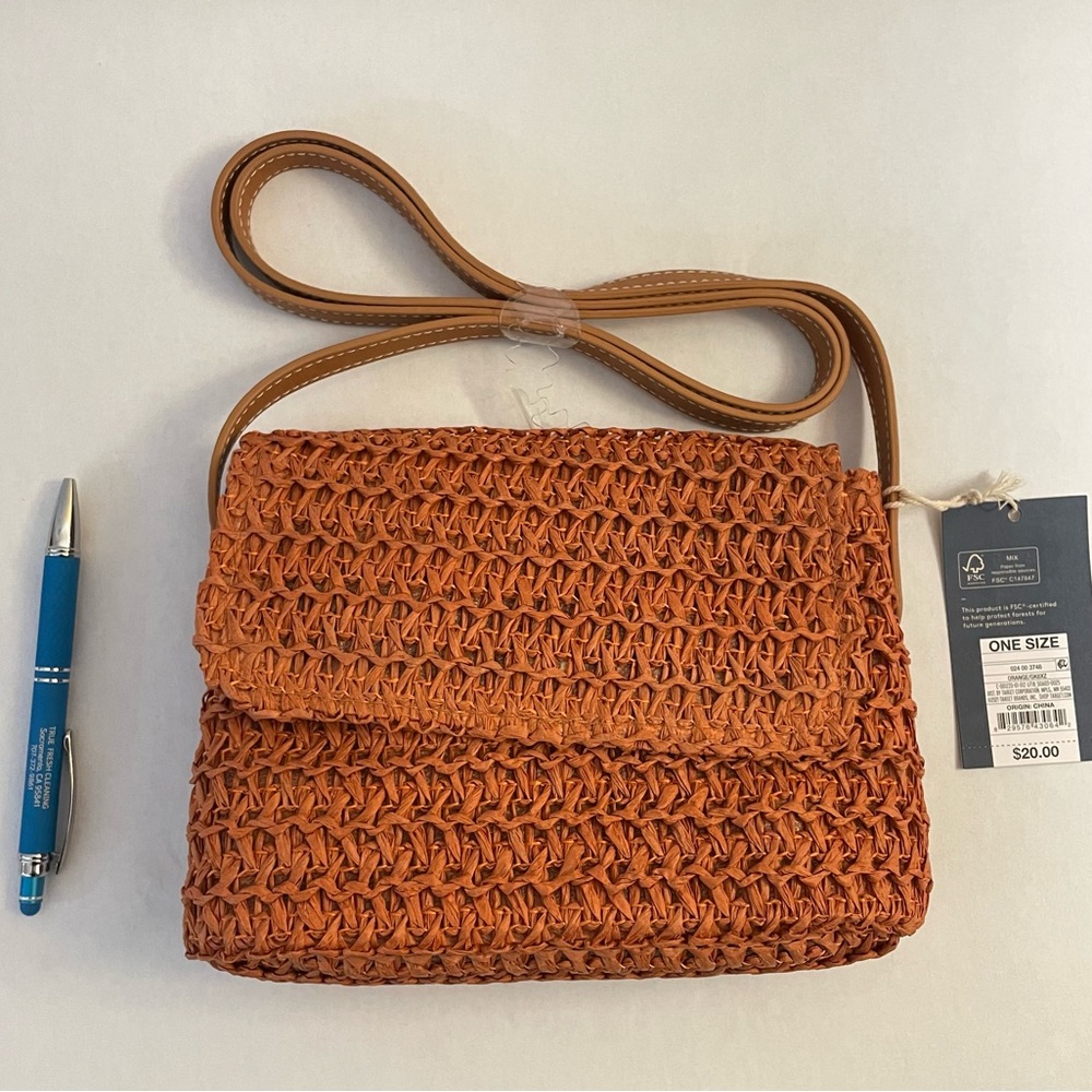 Straw Flap Crossbody Bag